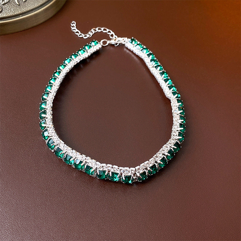 emerald-green-jewelry-set-necklace